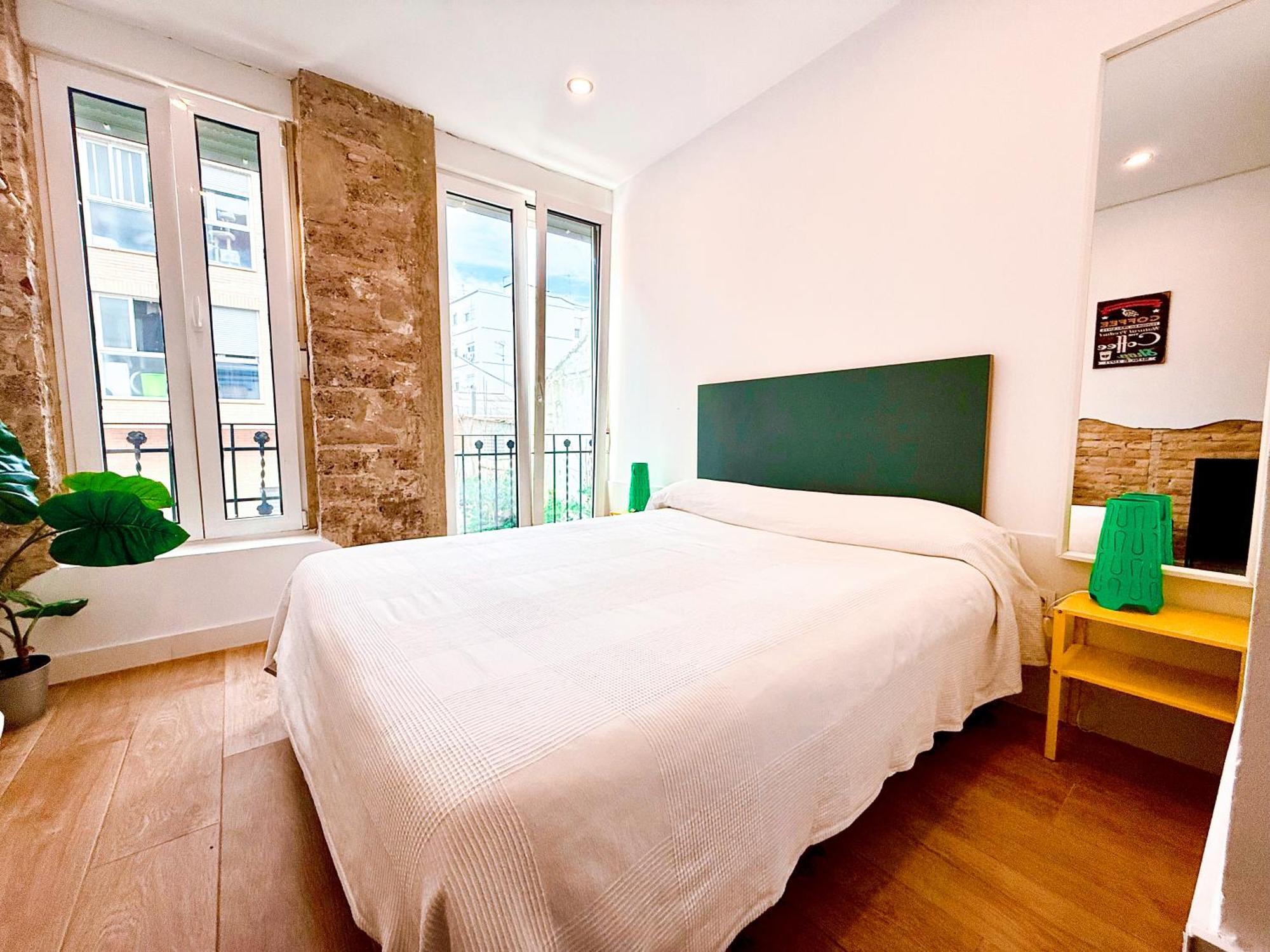 Loft Independiente Con Piscina Compartida En Centro De Valencia Ngoại thất bức ảnh