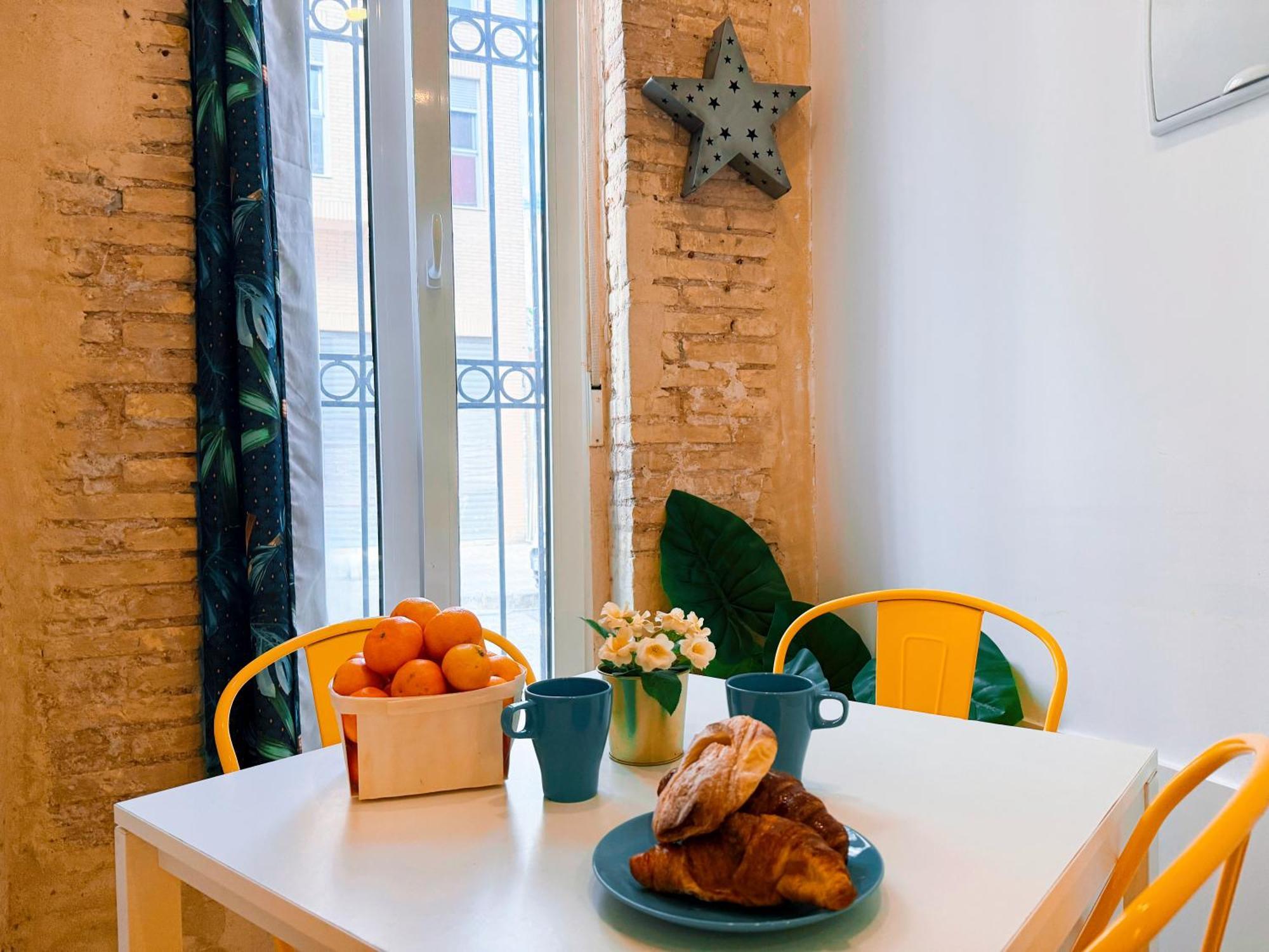 Loft Independiente Con Piscina Compartida En Centro De Valencia Ngoại thất bức ảnh