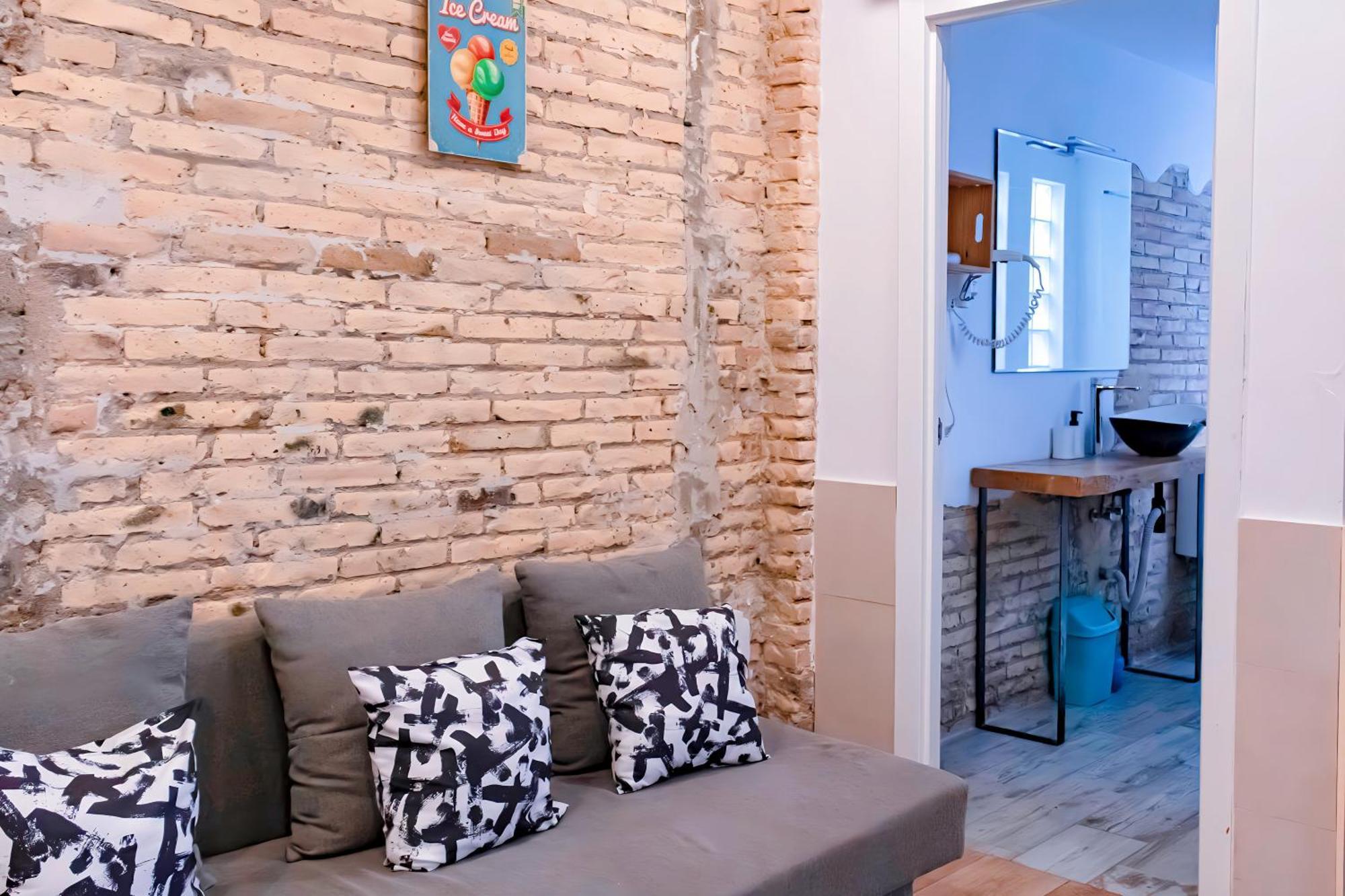 Loft Independiente Con Piscina Compartida En Centro De Valencia Ngoại thất bức ảnh
